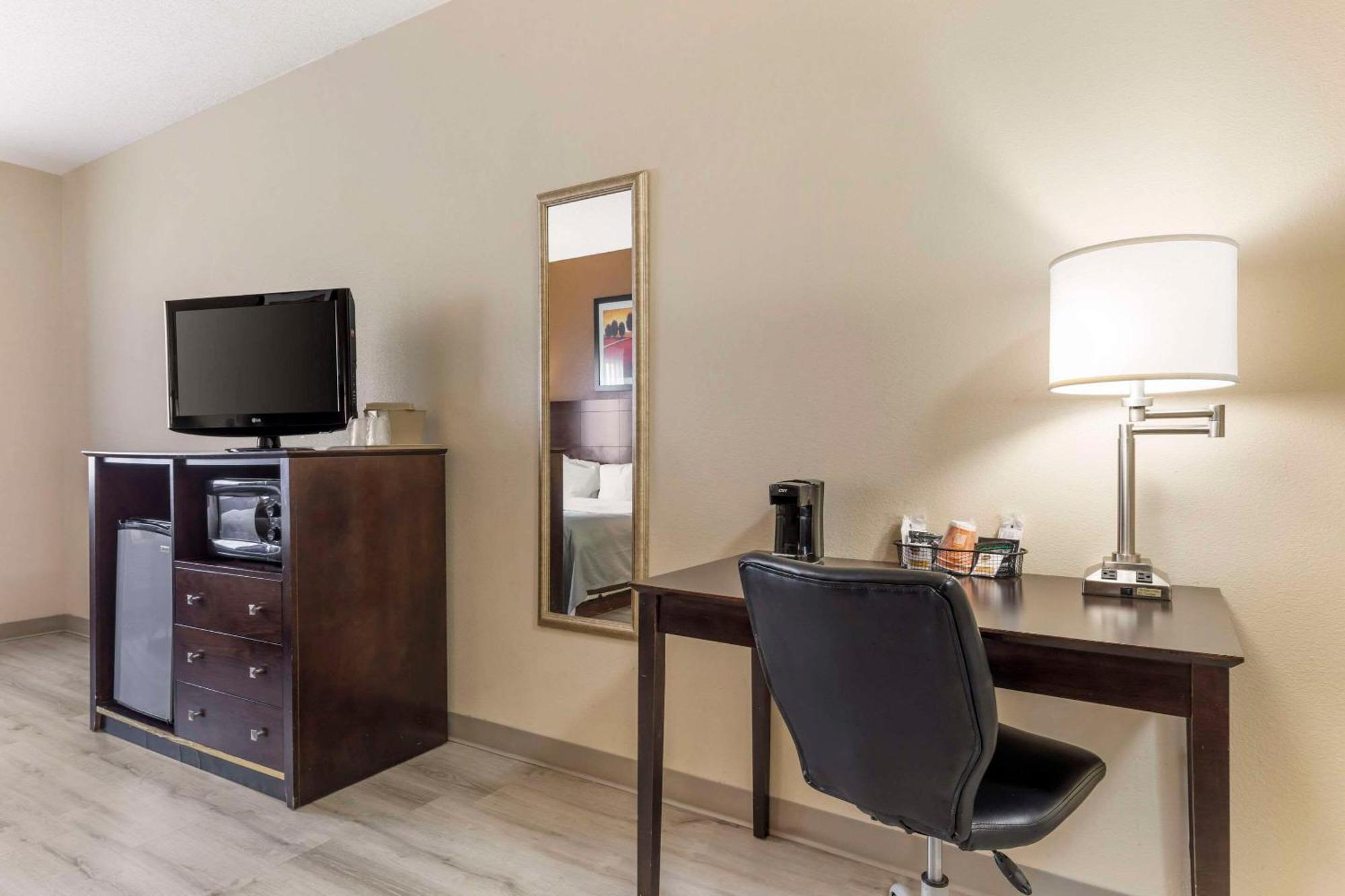 Quality Inn & Suites Wichita Falls I-44 Eksteriør bilde