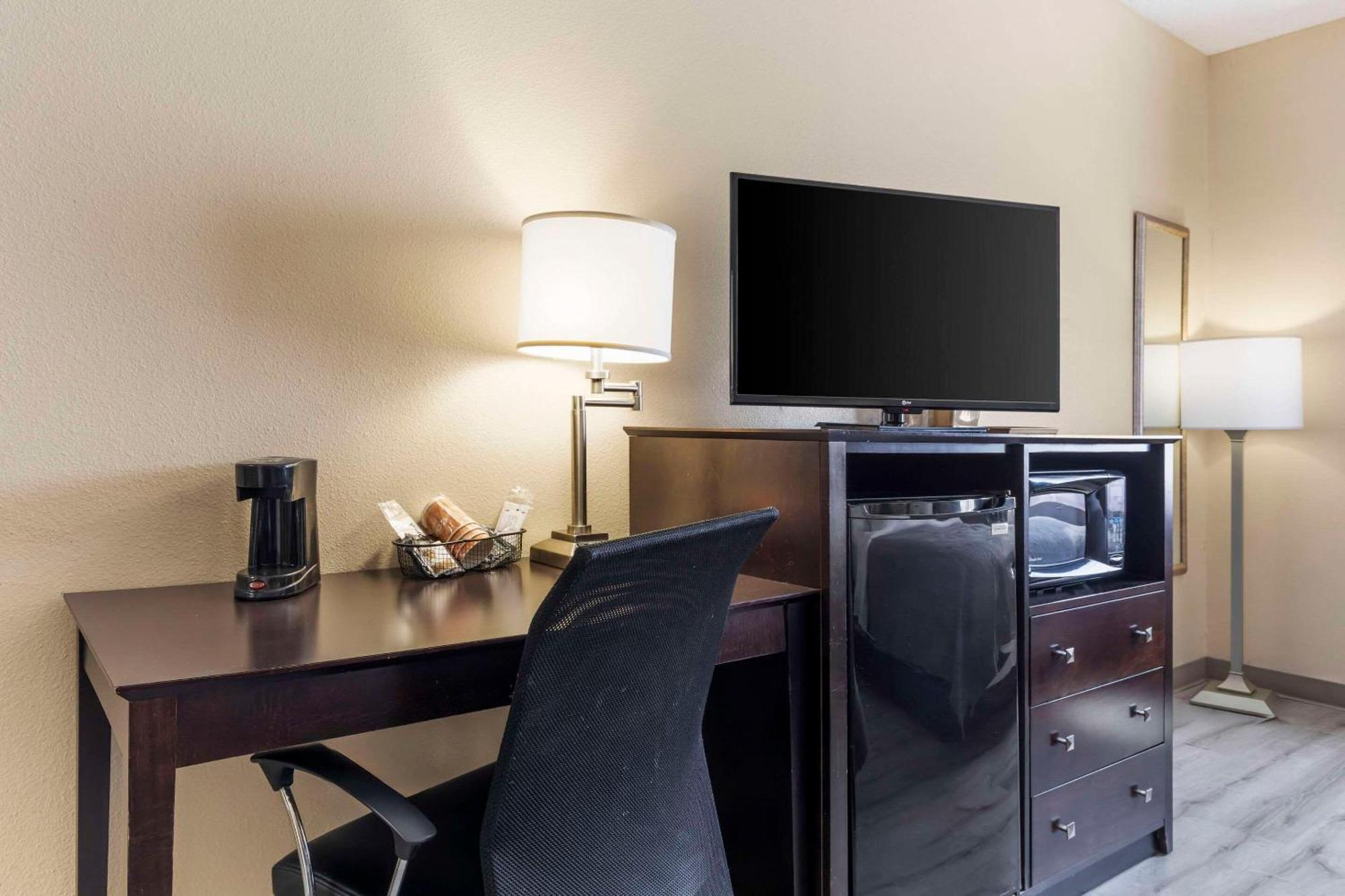 Quality Inn & Suites Wichita Falls I-44 Eksteriør bilde